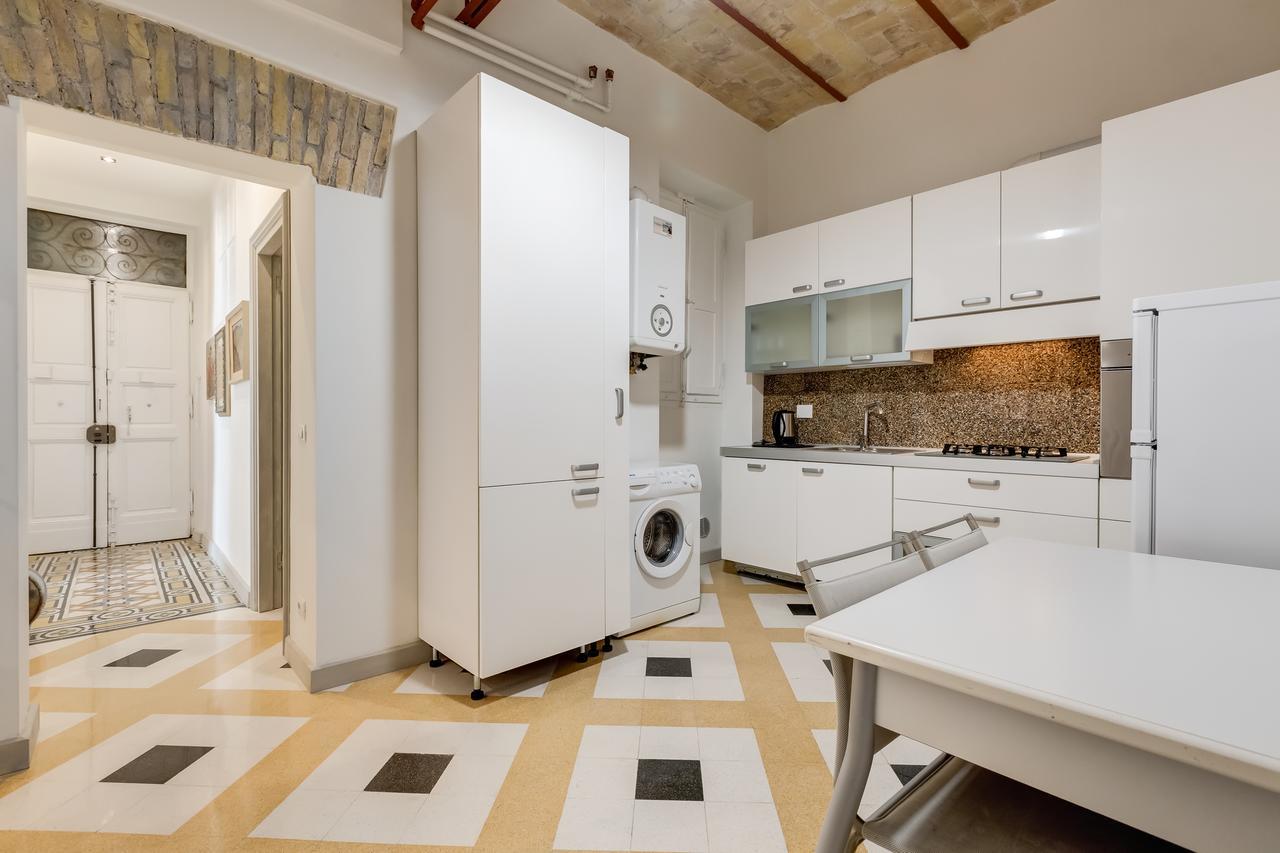 Monti Colosseum Apartment Rom Eksteriør billede