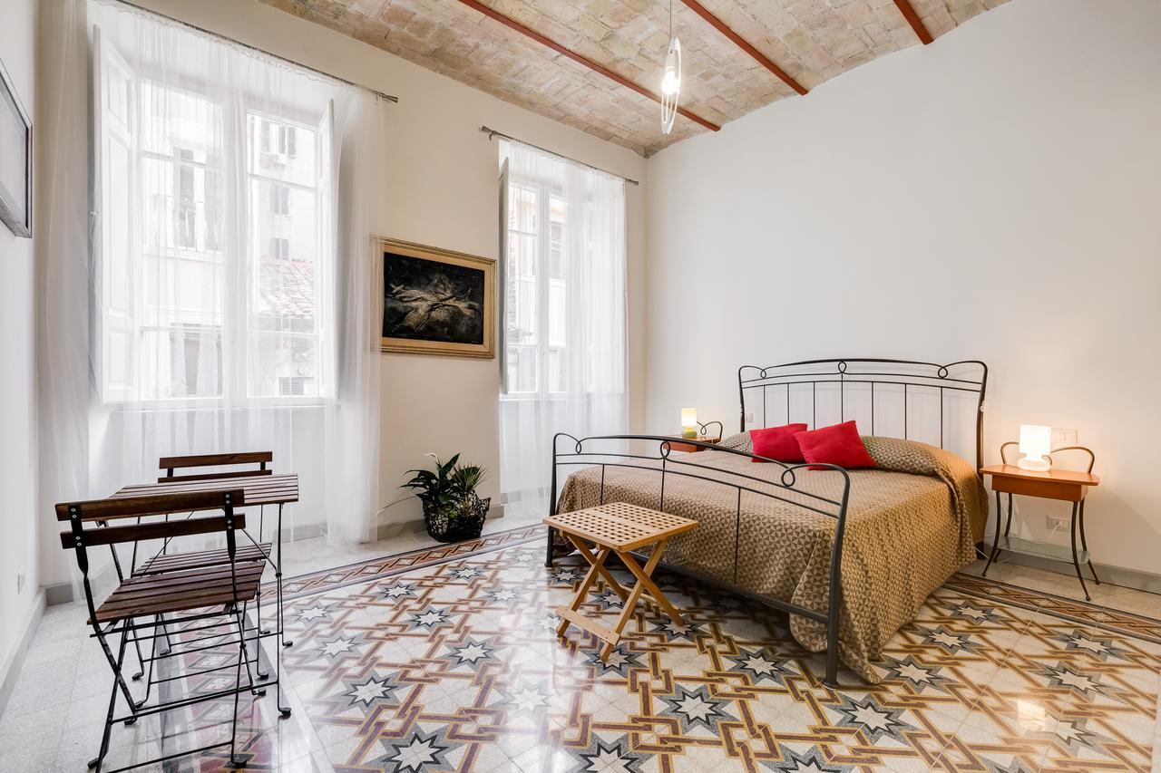 Monti Colosseum Apartment Rom Eksteriør billede